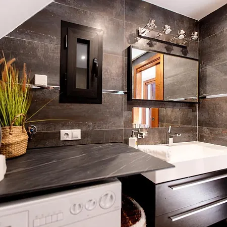 Holidays Duplex Lujo Monte Oiz 4 Y 2 Plazas De Parking *